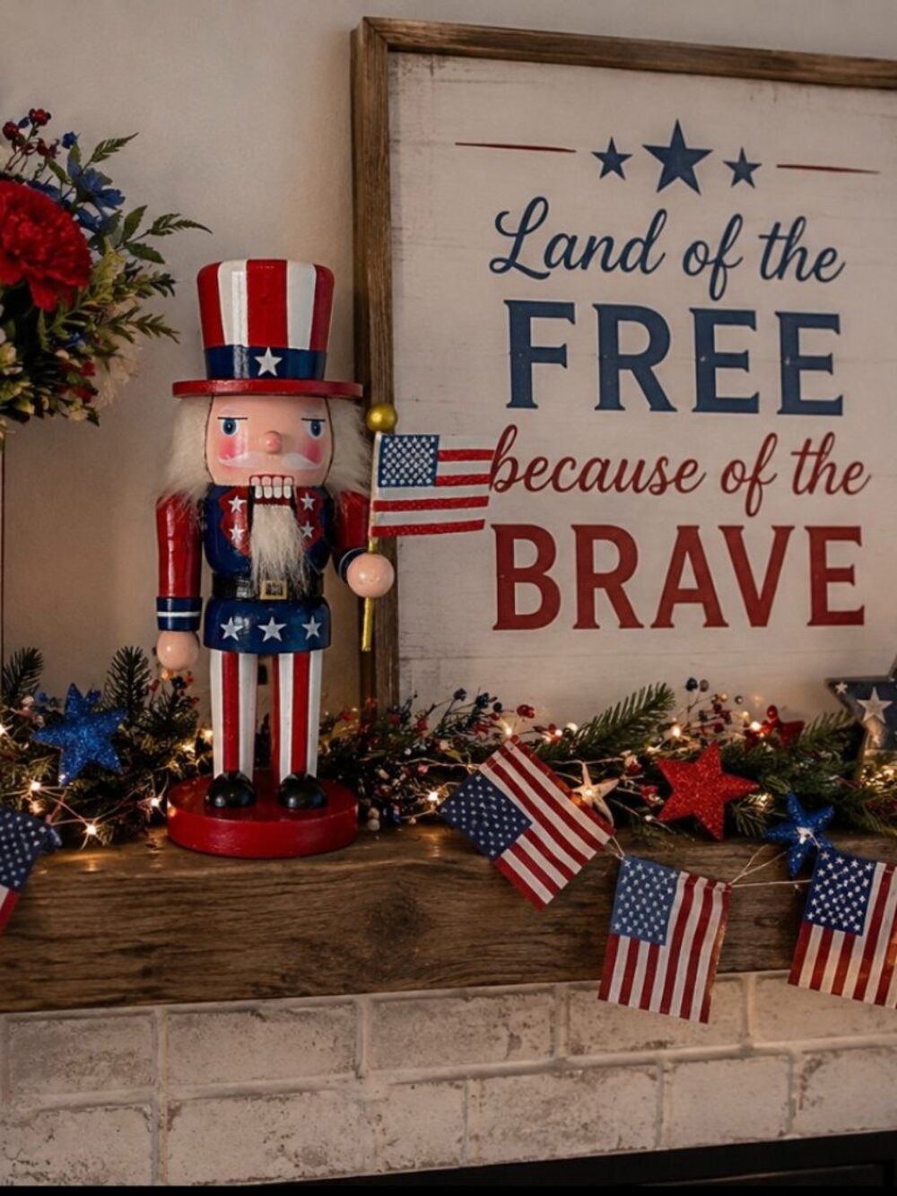 Patriotic Uncle Sam Nutcracker